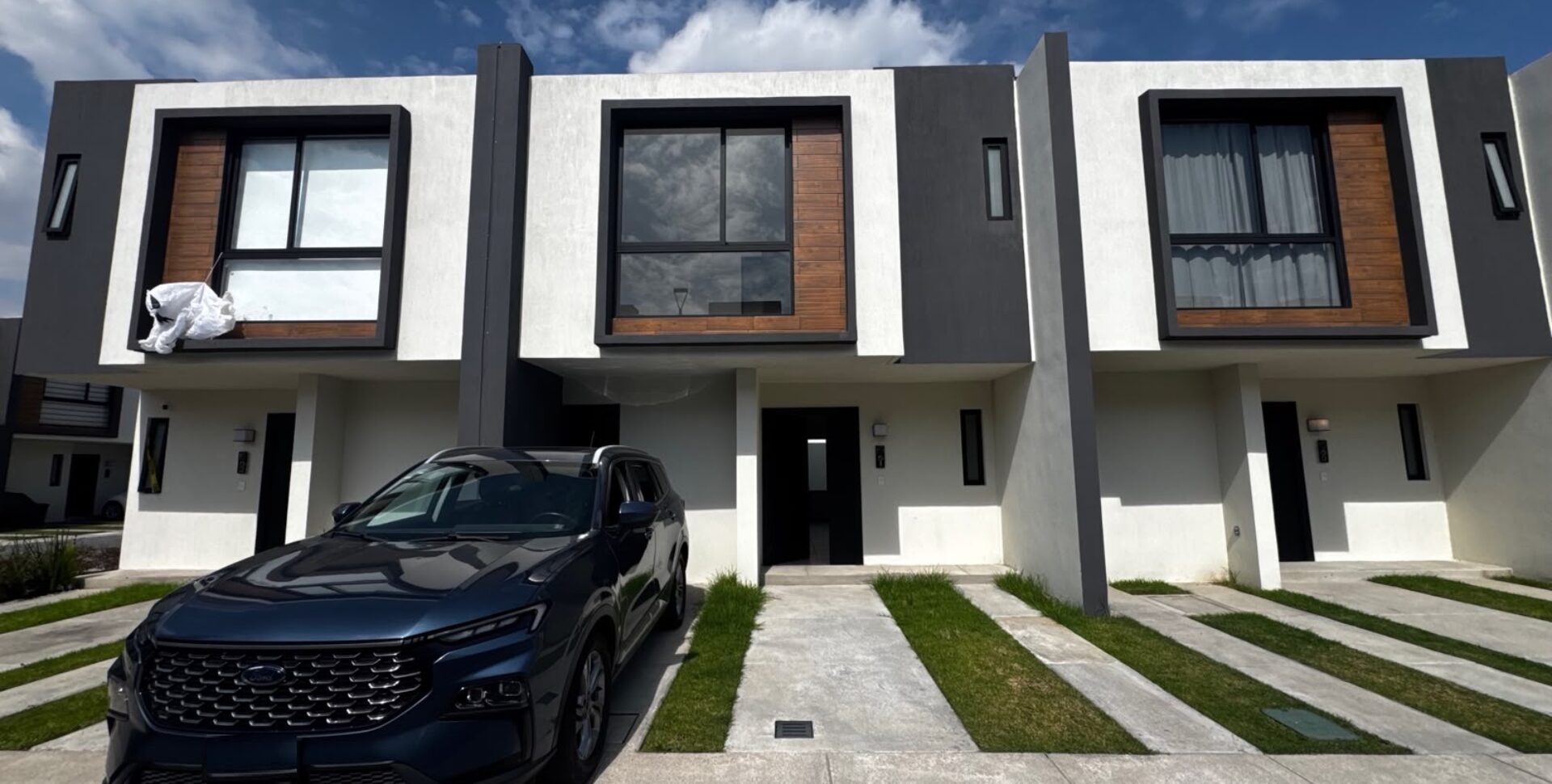 CASA EN RENTA AUREA FRACCIONAMIENTO, TOLUCA