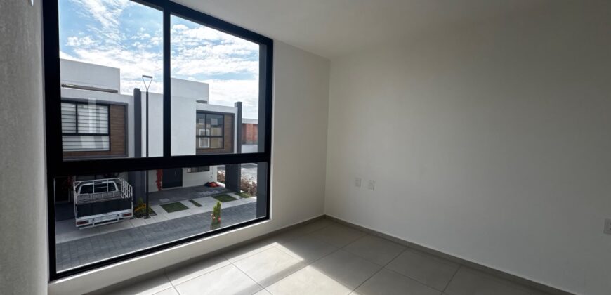 CASA EN RENTA AUREA FRACCIONAMIENTO, TOLUCA