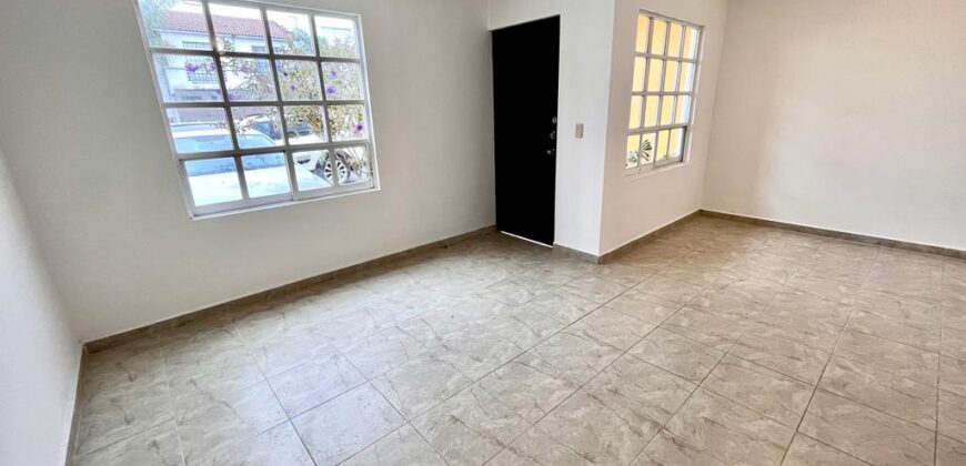 CASA EN VENTA BOSQUES DE CANTABRIA, TOLUCA