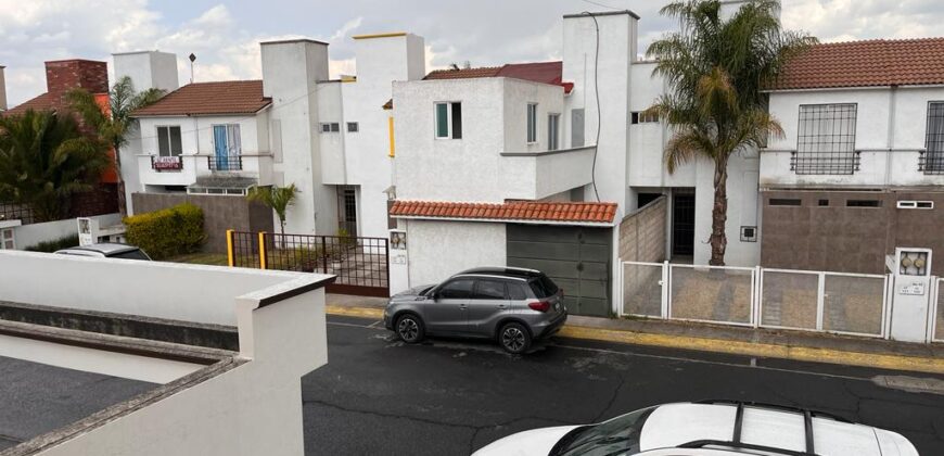 CASA EN VENTA BOSQUES DE CANTABRIA, TOLUCA