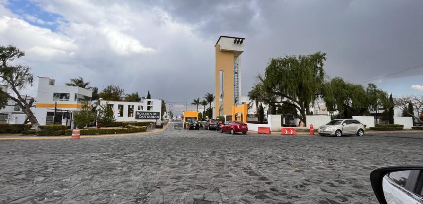 CASA EN VENTA BOSQUES DE CANTABRIA, TOLUCA