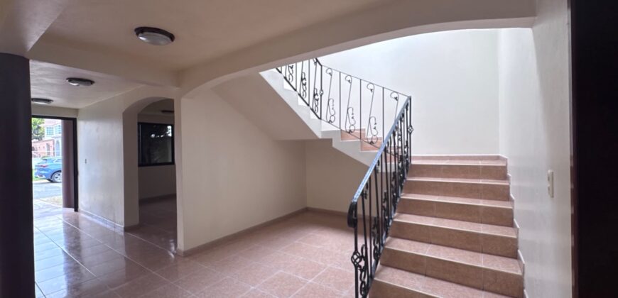 CASA EN RENTA FRACC. EX HACIENDA SAN JOSE, TOLUCA