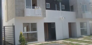 CASA EN RENTA FORESTA RESIDENCIAL METEPEC