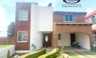 CASA EN RENTA FRACC. EX HACIENDA SAN JOSE TOLUCA